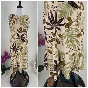 Vintage Hawaiian Muumuu Iolani